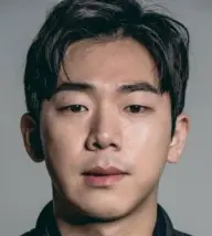بیوگرافی Yoon Joong Ok