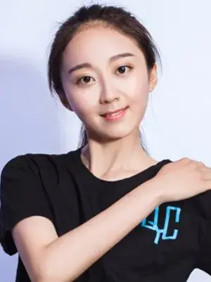 بیوگرافی Qi Nuo Feng