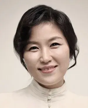 بیوگرافی Sun Hee Park