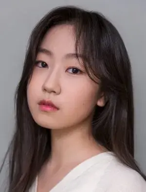 بیوگرافی Hwan Hee Kim