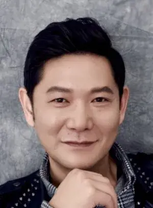 بیوگرافی Guo Qiang Feng