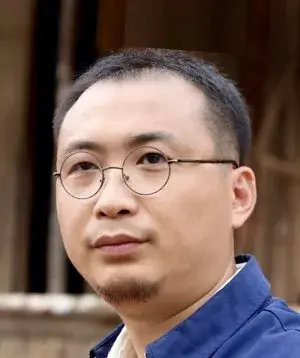 بیوگرافی Zhen Qi Li