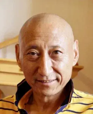 بیوگرافی Chun Zhong Zhang