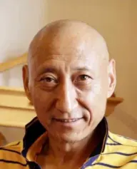 بیوگرافی Chun Zhong Zhang