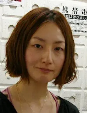 بیوگرافی Sayaka Kuwamura