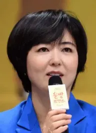 بیوگرافی Kyung Hee Kim
