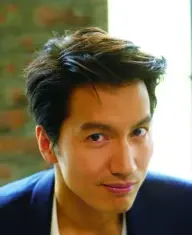 بیوگرافی Yang Zhen Liao