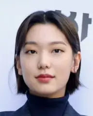 بیوگرافی Ho Jung Lee