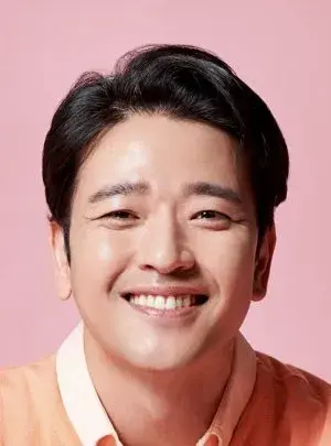 بیوگرافی Tae Wook Yoon