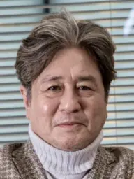 بیوگرافی Min Shik Choi