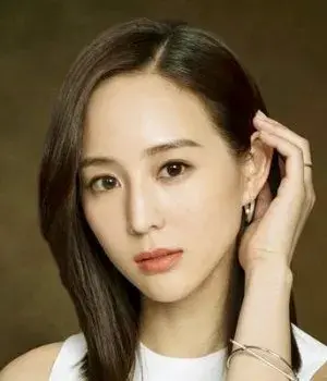 بیوگرافی Chun Ning Chang