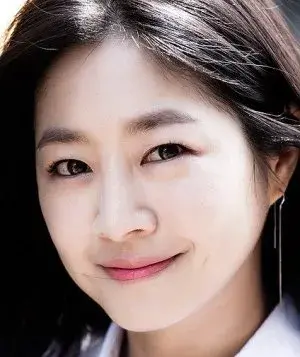 بیوگرافی Eun Woo Lee
