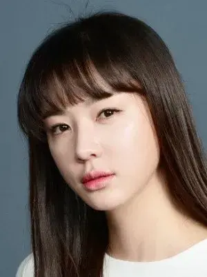 بیوگرافی Young Sook Kim
