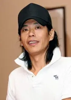 بیوگرافی He Long Lin