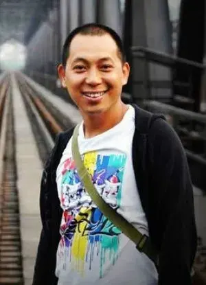 بیوگرافی Lu Ying