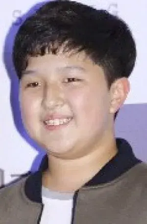 بیوگرافی Woo Jin Jung