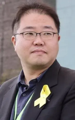 بیوگرافی Young Sun Yoo