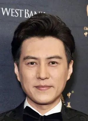 بیوگرافی Dong Jin