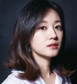 بیوگرافی Eon Jeong Lee
