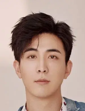 بیوگرافی Chuan Li