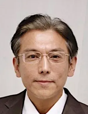 بیوگرافی Zhong He Zhou