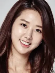 بیوگرافی Yi Yeon Jung