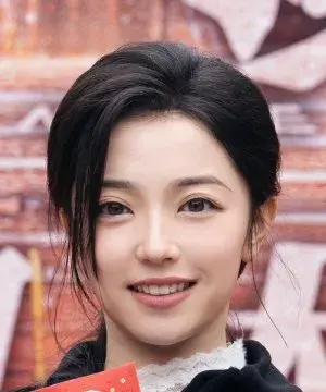 بیوگرافی Ri Li Ge Wu