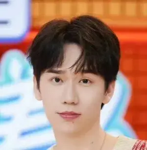 بیوگرافی Jian Yun Li