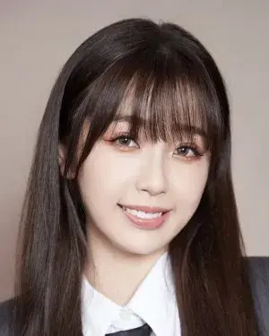 بیوگرافی Shu Xin Yu