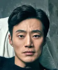 بیوگرافی Hee Joon Lee