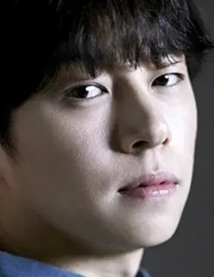 بیوگرافی Ki Hyuk Lee