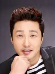 بیوگرافی Dong Joo Hwang