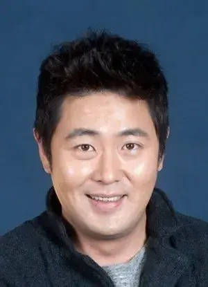 بیوگرافی Young Hoon Kim