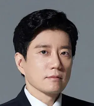 بیوگرافی Myung Min Kim