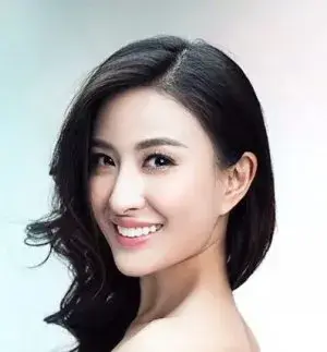 بیوگرافی Lu Ying