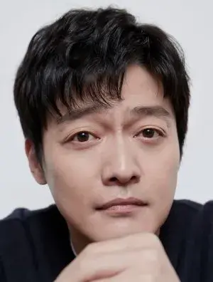 بیوگرافی Hyuk Kwon