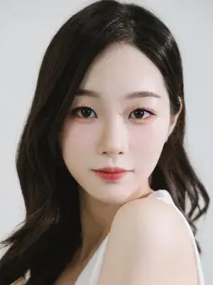 بیوگرافی Ye Seo Jeong