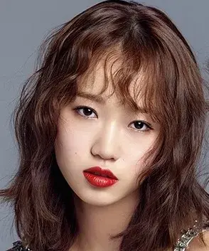 بیوگرافی Yoo Jung Choi