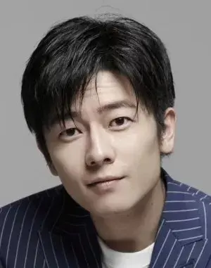 بیوگرافی Zhen Yang