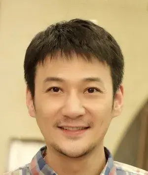 بیوگرافی Lu Zhang