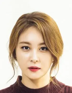 بیوگرافی Eun Seo Son