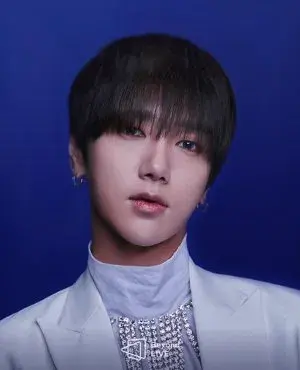 بیوگرافی Jong Woon  Kim