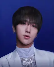 بیوگرافی Jong Woon Kim
