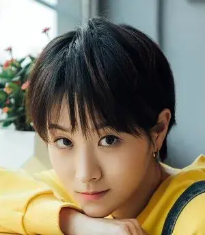 بیوگرافی Yi Zhang