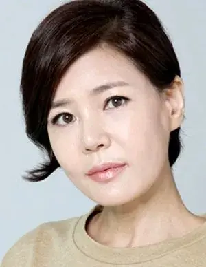 بیوگرافی Ji Suk Kim