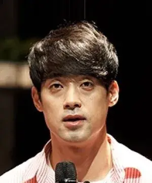 بیوگرافی Yong Hak Cha