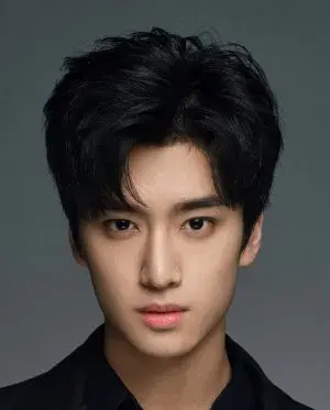 بیوگرافی Kang Le Zhang