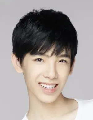 بیوگرافی Tian Qi Huang