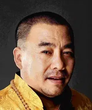 بیوگرافی Hong Zhi