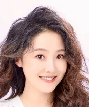 بیوگرافی Xin Yun Dong
